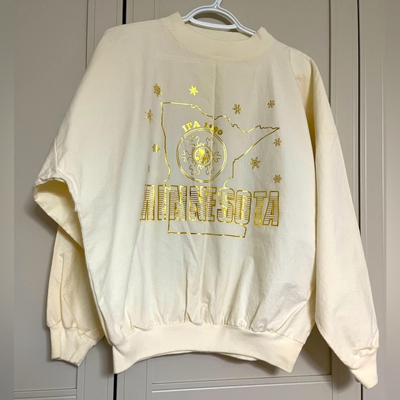 Vintage Other - Vintage 1990’s Cream Gold Print Minnesota Graphic Crewneck Sweater
